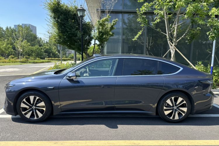 Used Nio ET7 2022 75 kWh Exterior 5
