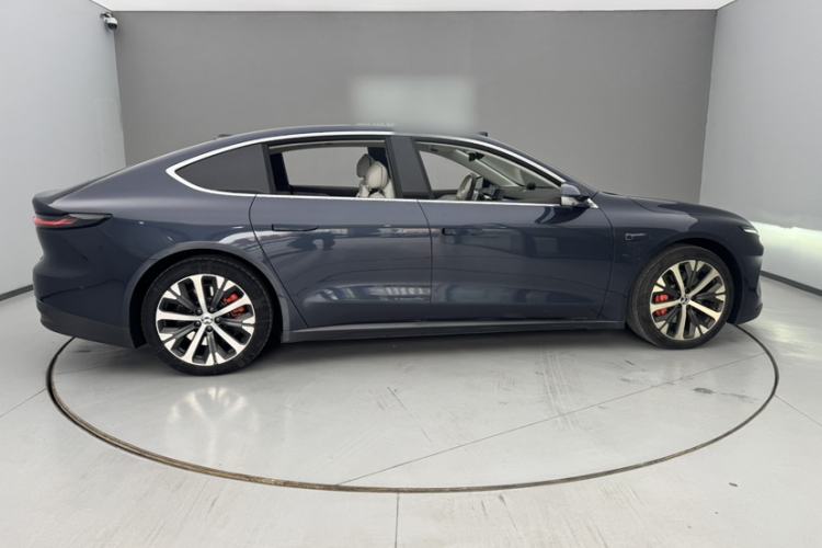 Used Nio ET7 2022 100 kWh Exterior 6