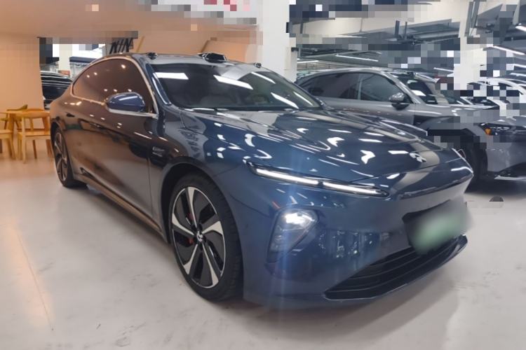 Used Nio ET7 2022 100 kWh Front Right 45 Deg