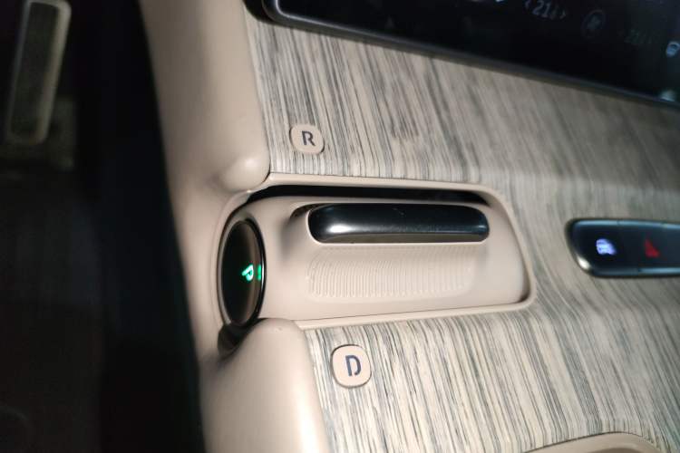 Used Nio ET7 2022 100kWh First Edition Gear Lever