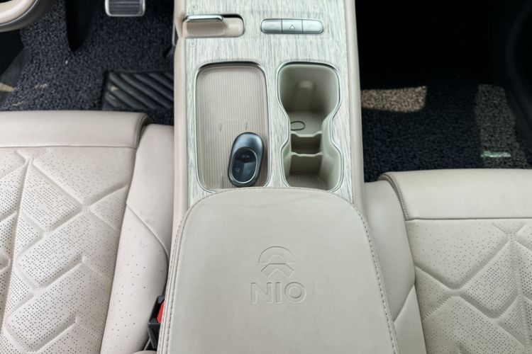 Used Nio ET7 2022 100kWh First Edition Gear Lever