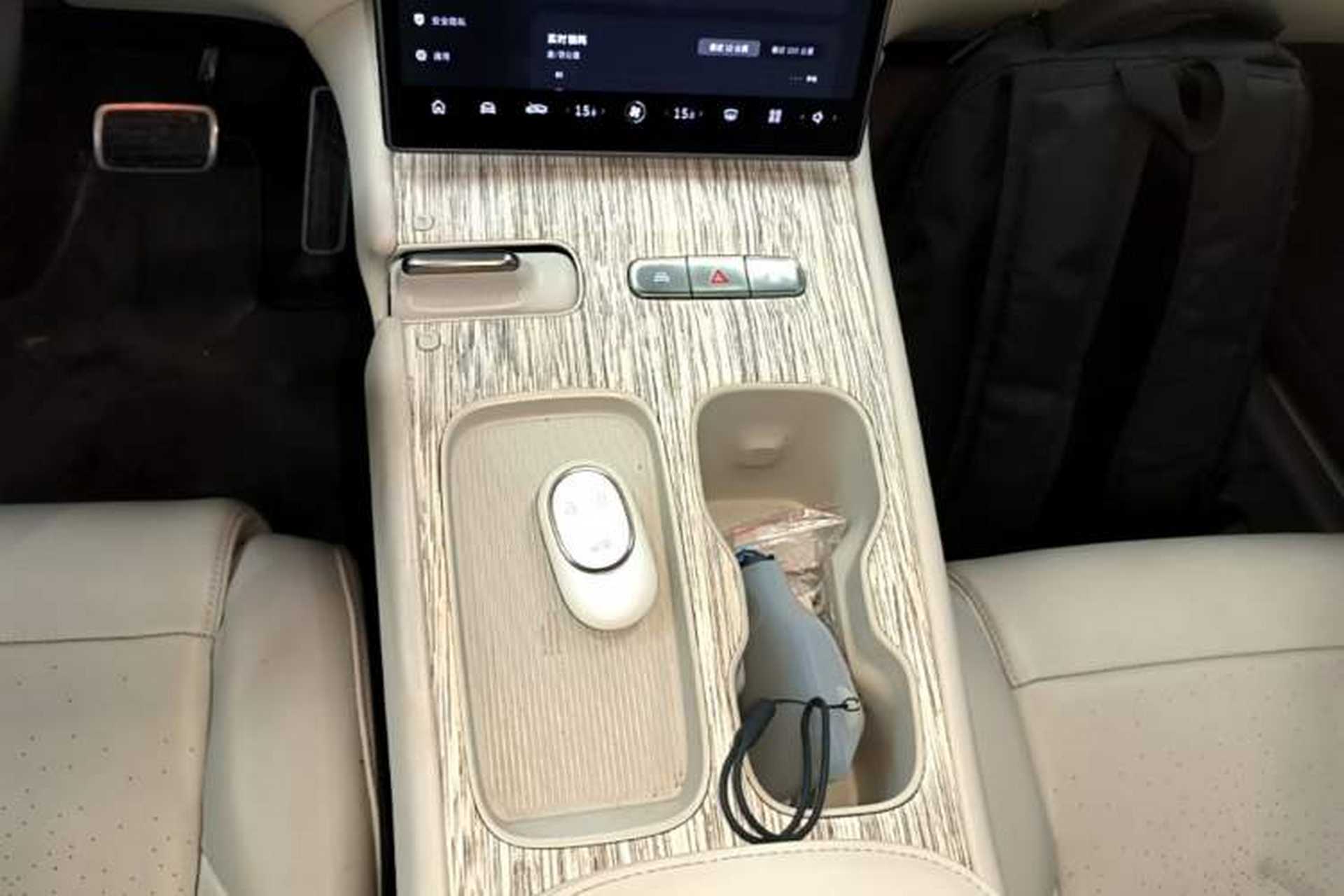 Used Nio ET7 2022 100kWh First Edition Gear Lever