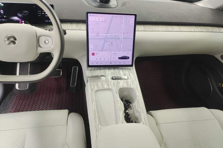 Used Nio ET7 2022 75 kWh Gear Lever