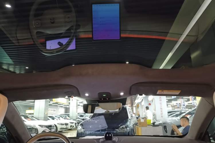 Used Nio ET7 2022 100kWh First Edition Headliner
