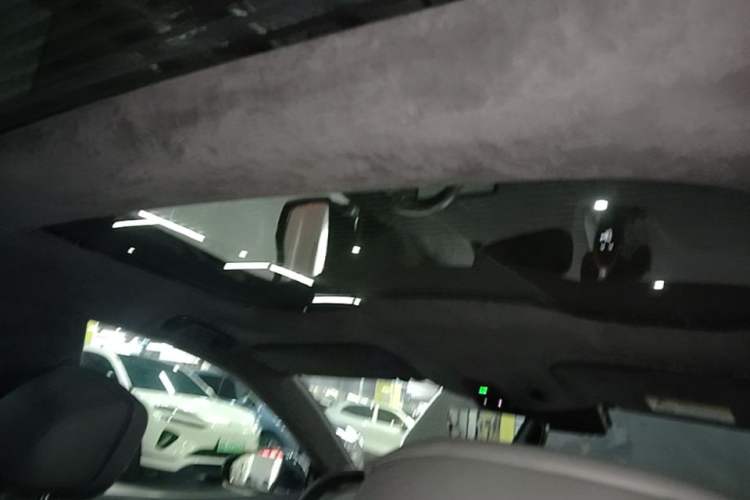 Used Nio ET7 2022 75 kWh Headliner