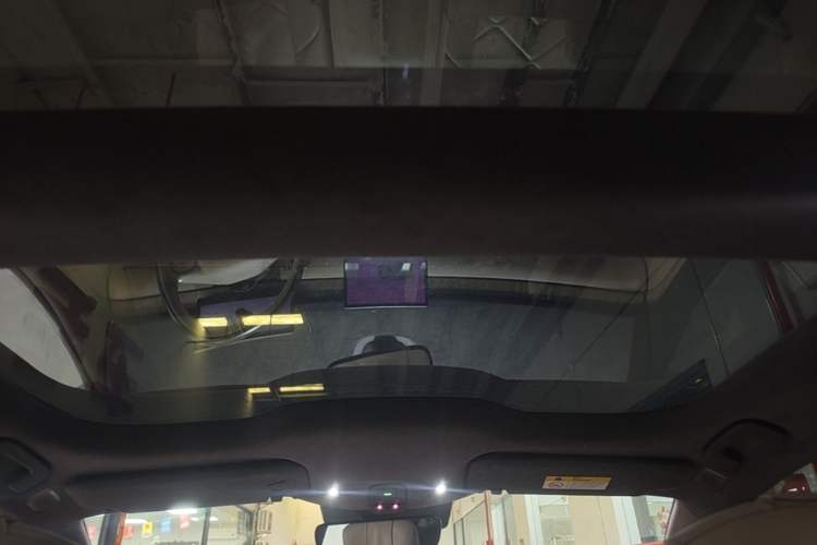 Used Nio ET7 2022 75 kWh Headliner