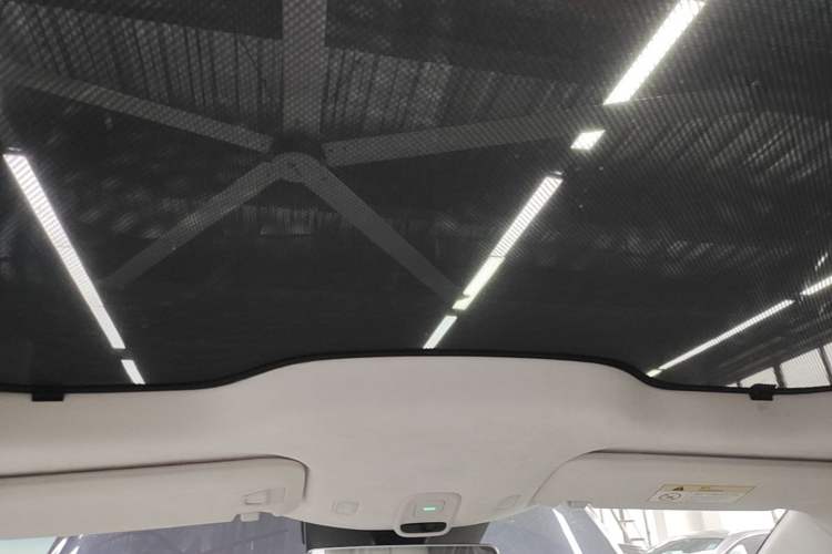 Used Nio ET7 2022 75 kWh Headliner
