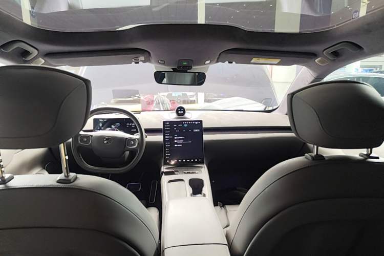 Used Nio ET7 2022 75 kWh Headliner