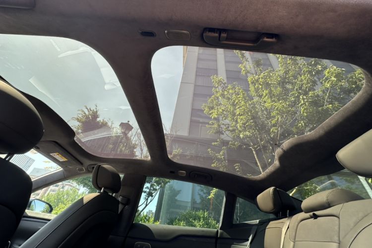 Used Nio ET7 2022 75 kWh Headliner
