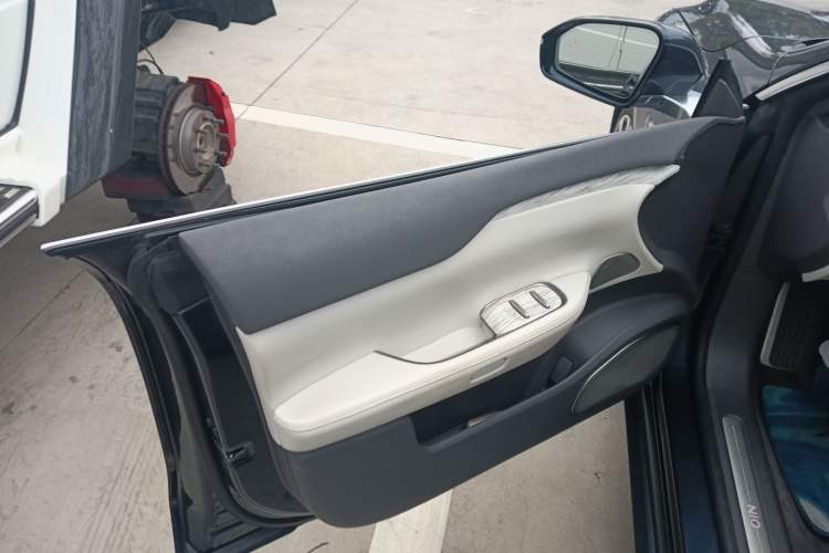 Used Nio ET7 2022 100kWh First Edition Left Front Door Interior
