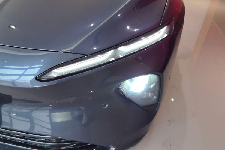 Used Nio ET7 2022 100kWh First Edition Left Front Headlight