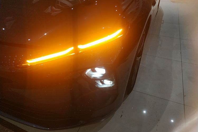Used Nio ET7 2022 100kWh First Edition Left Front Headlight