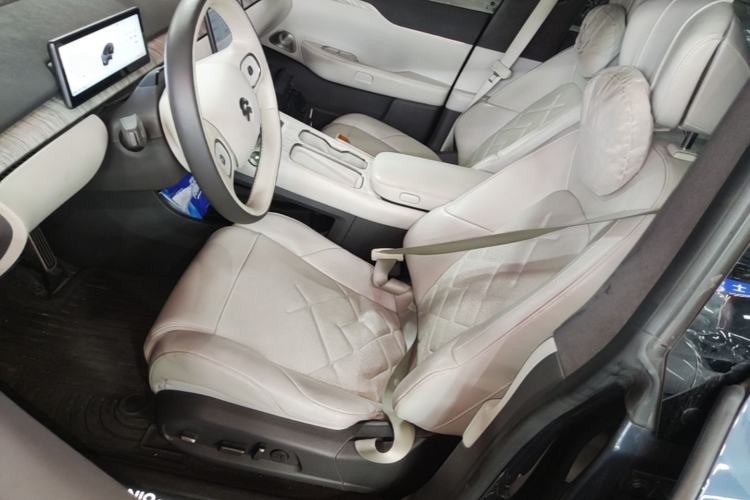 Used Nio ET7 2022 100kWh First Edition Left Front Seat