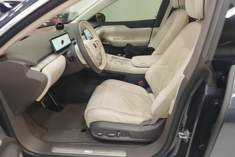 Used Nio ET7 2022 100 kWh Left Front Seat