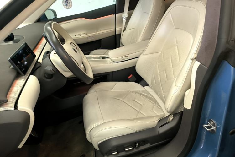 Used Nio ET7 2022 100kWh First Edition Left Front Seat
