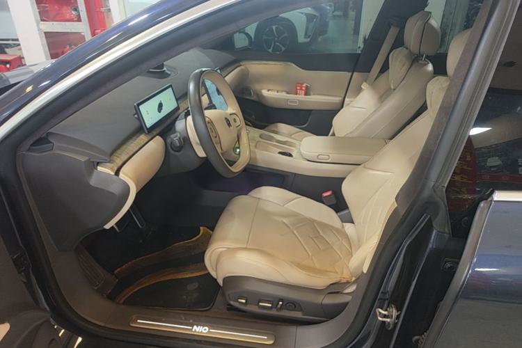 Used Nio ET7 2022 75 kWh Left Front Seat