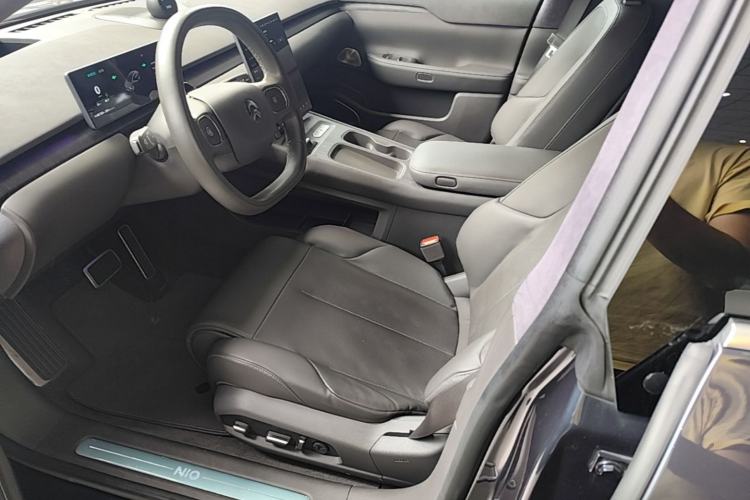 Used Nio ET7 2022 75 kWh Left Front Seat