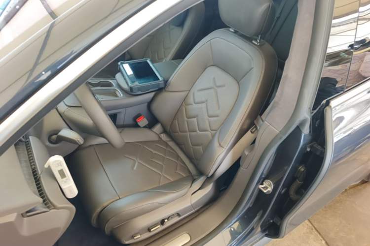 Used Nio ET7 2022 100kWh First Edition Left Front Seat
