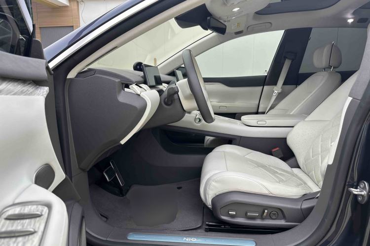Used Nio ET7 2022 100kWh First Edition Left Front Seat