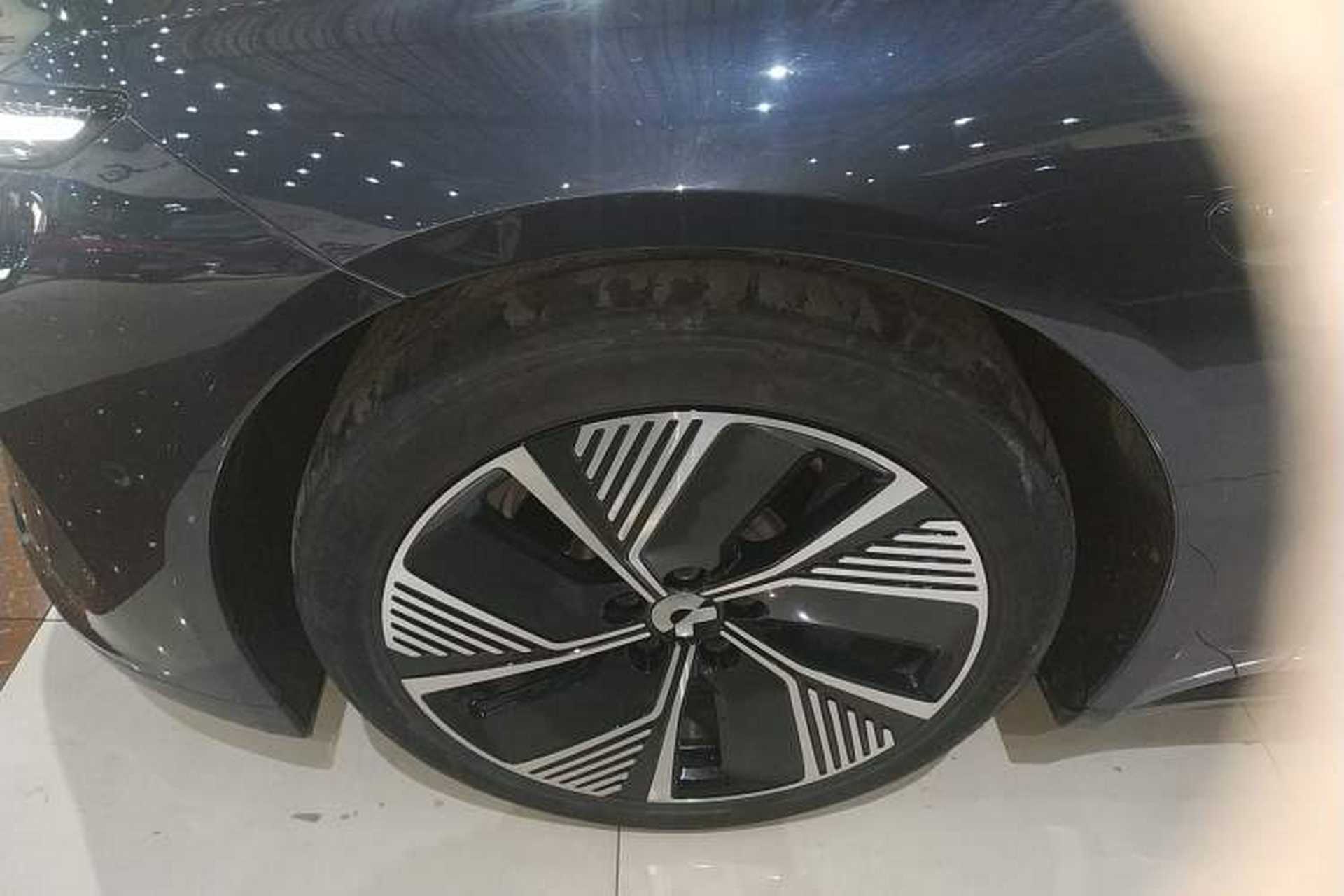 Used Nio ET7 2022 100kWh First Edition Left Front Wheel Hub
