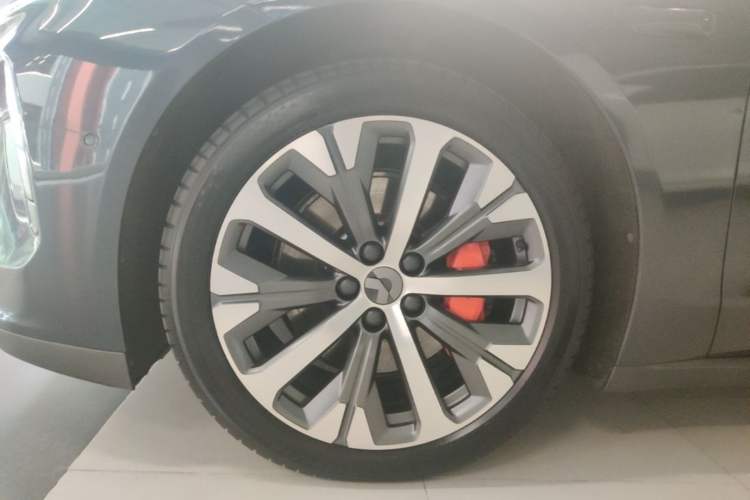 Used Nio ET7 2022 100kWh First Edition Left Front Wheel Hub