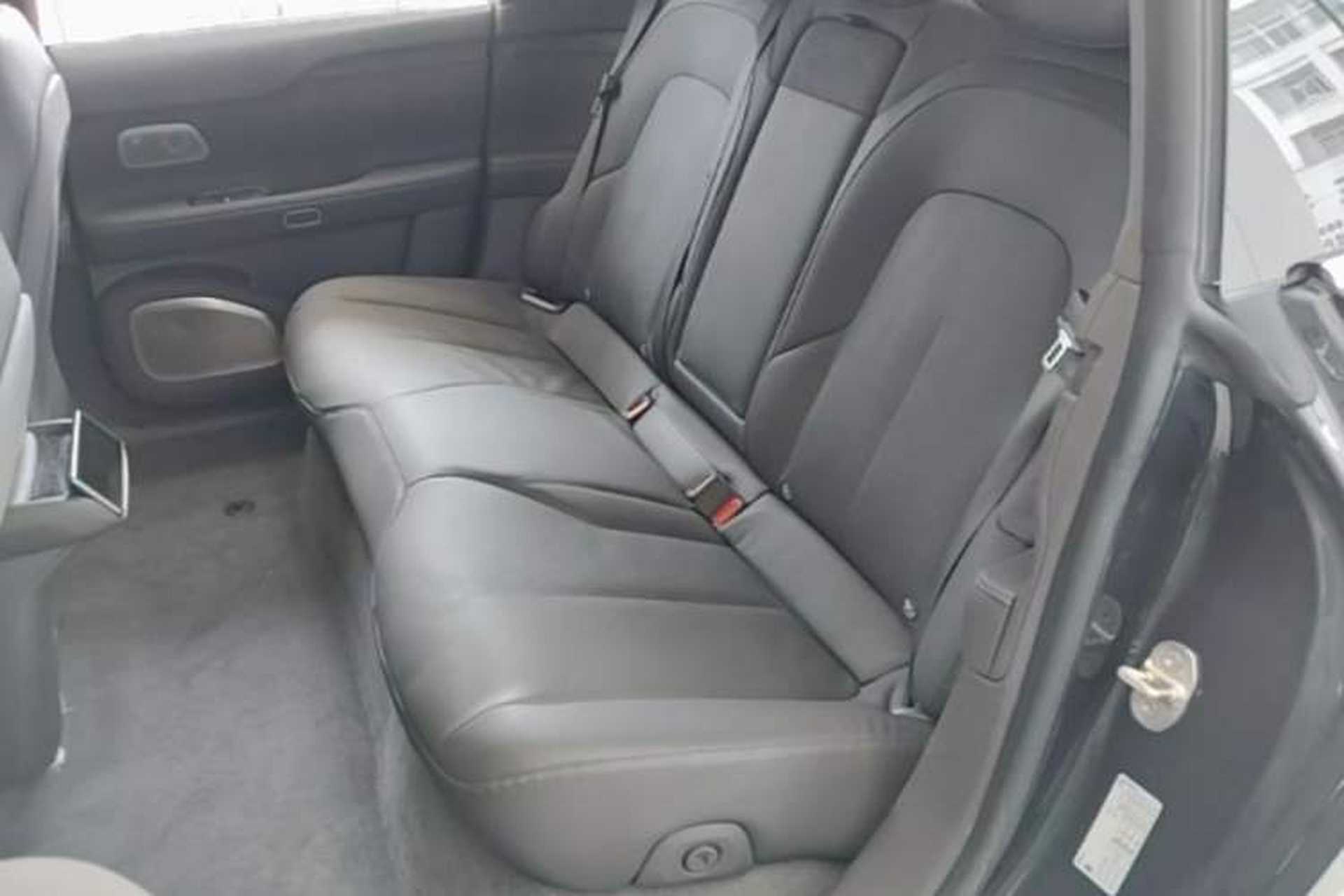 Used Nio ET7 2022 75 kWh Left Rear Seat