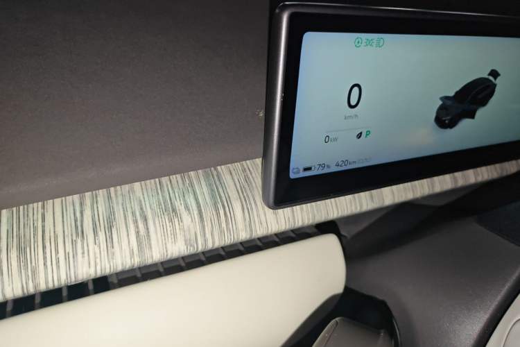 Used Nio ET7 2022 100 kWh Odometer Close Up
