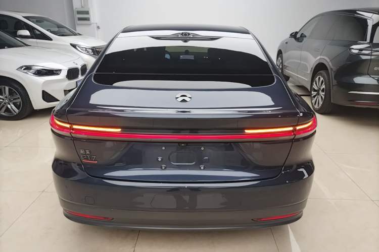 Used Nio ET7 2022 75 kWh Rear