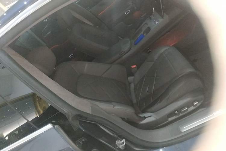 Used Nio ET7 2022 100kWh First Edition Right Front Seat