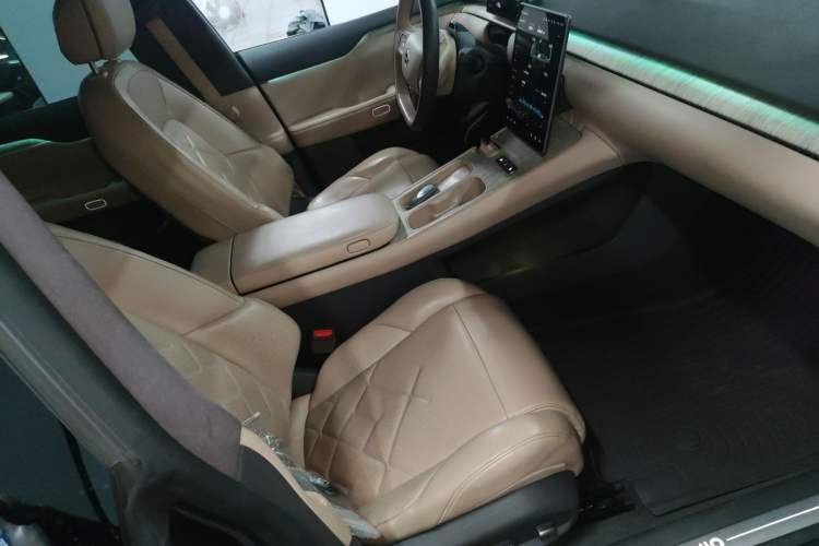 Used Nio ET7 2022 100kWh First Edition Right Front Seat