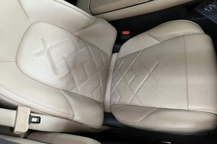 Used Nio ET7 2022 100kWh First Edition Right Front Seat