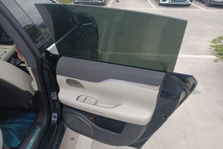 Used Nio ET7 2022 100kWh First Edition Right Rear Door Interior