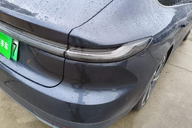 Used Nio ET7 2022 100kWh First Edition Right Rear Taillight