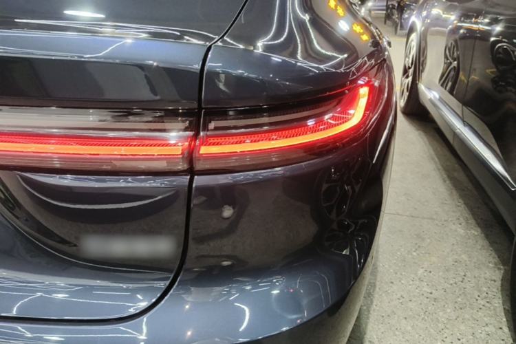 Used Nio ET7 2022 100kWh First Edition Right Rear Taillight