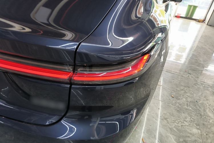 Used Nio ET7 2022 100kWh First Edition Right Rear Taillight