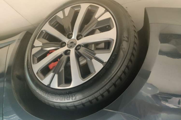Used Nio ET7 2022 100kWh First Edition Right Rear Wheel Hub