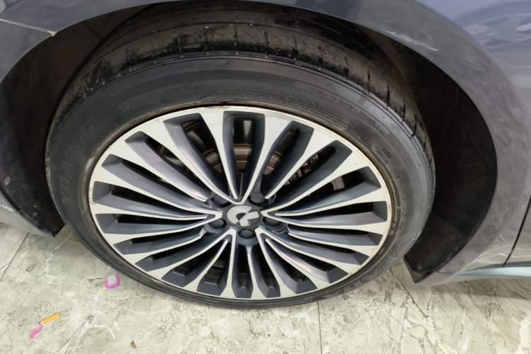 Used Nio ET7 2022 100kWh First Edition Right Rear Wheel Hub