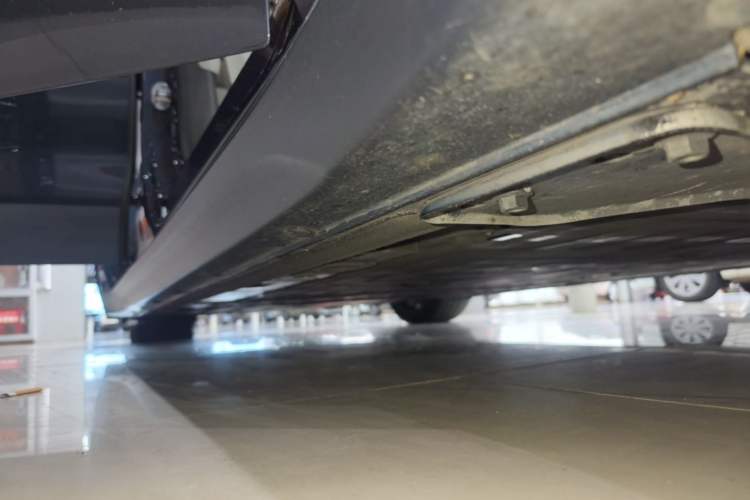 Used Nio ET7 2022 100kWh First Edition Right Side Sill