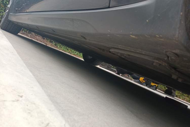 Used Nio ET7 2022 100kWh First Edition Right Side Sill