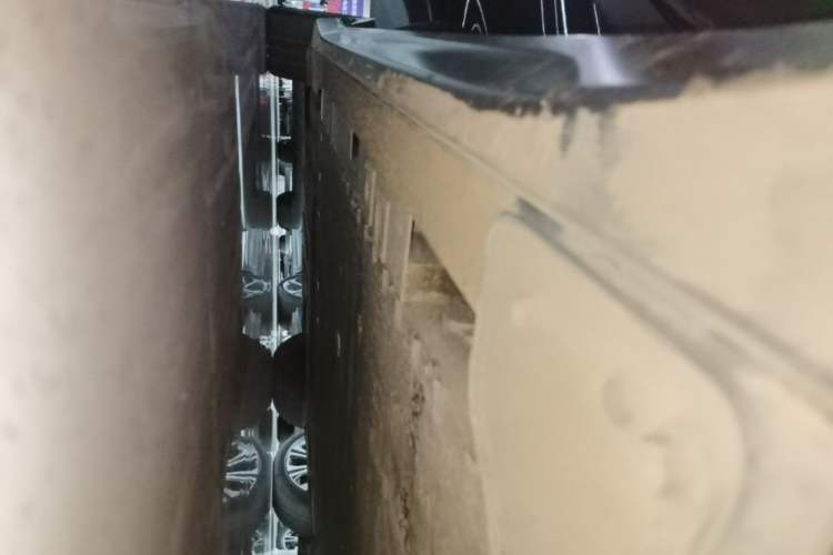 Used Nio ET7 2022 100kWh First Edition Right Side Sill