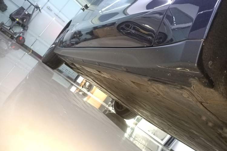Used Nio ET7 2022 100kWh First Edition Right Side Sill