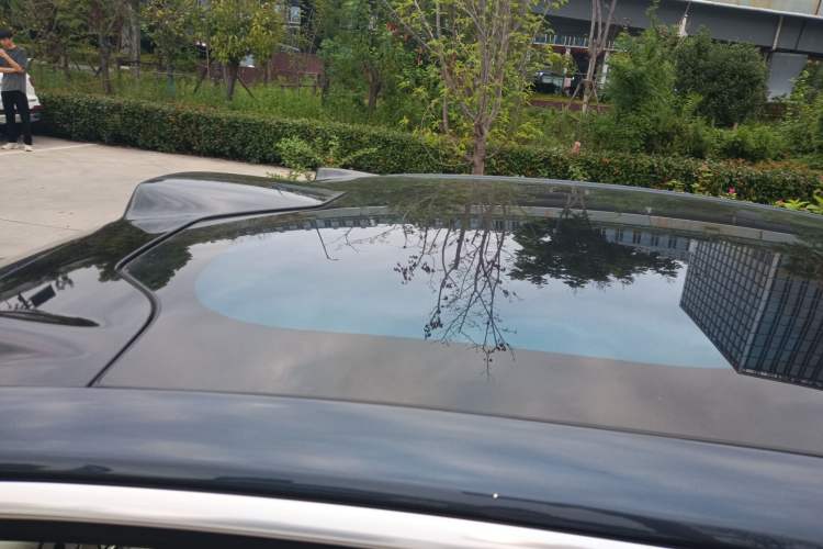 Used Nio ET7 2022 100kWh First Edition Roof