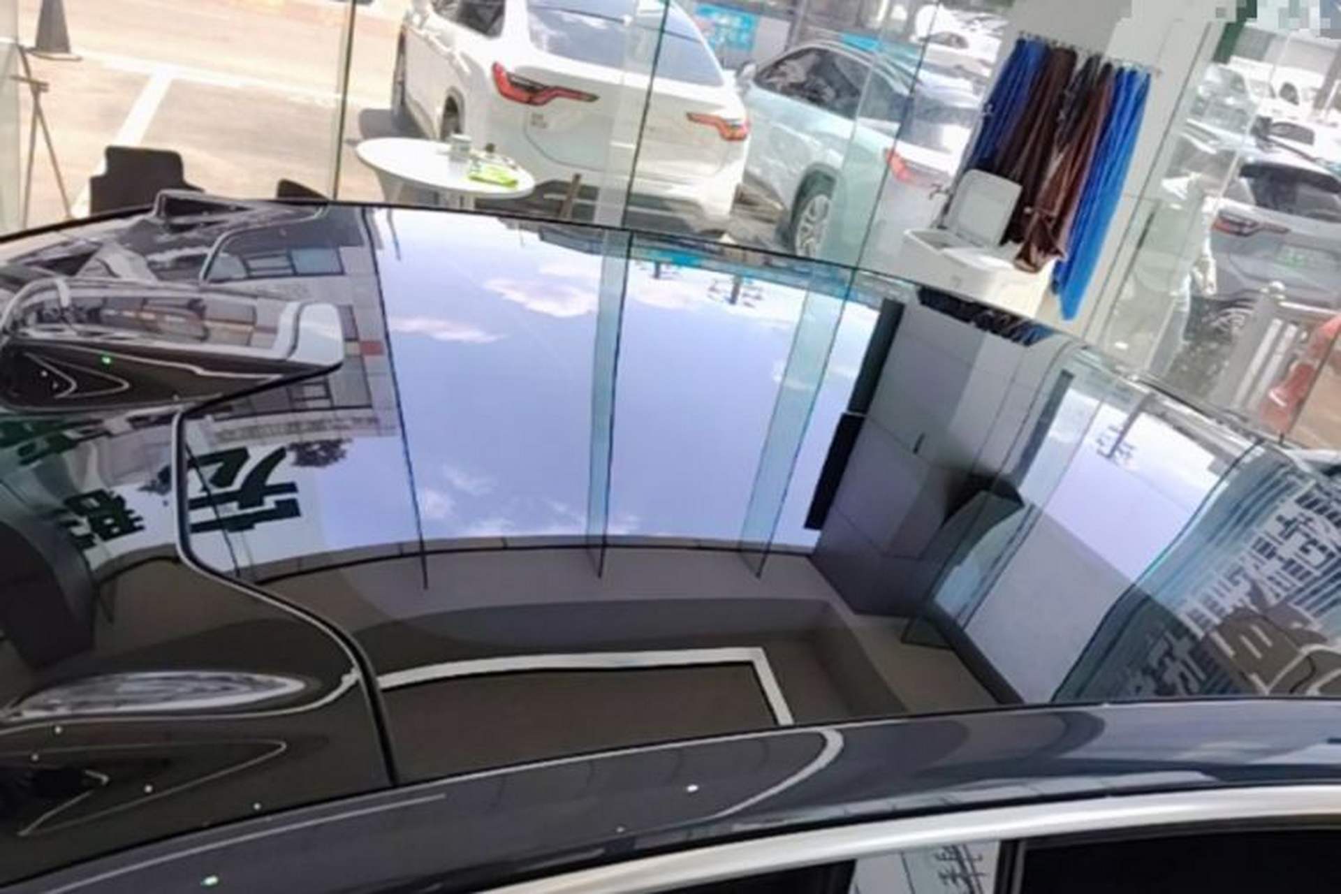 Used Nio ET7 2022 75 kWh Roof