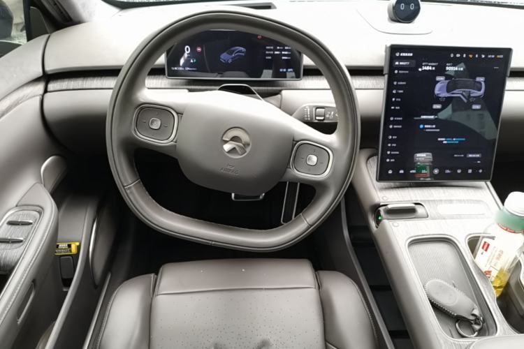 Used Nio ET7 2022 100kWh First Edition Steering Wheel