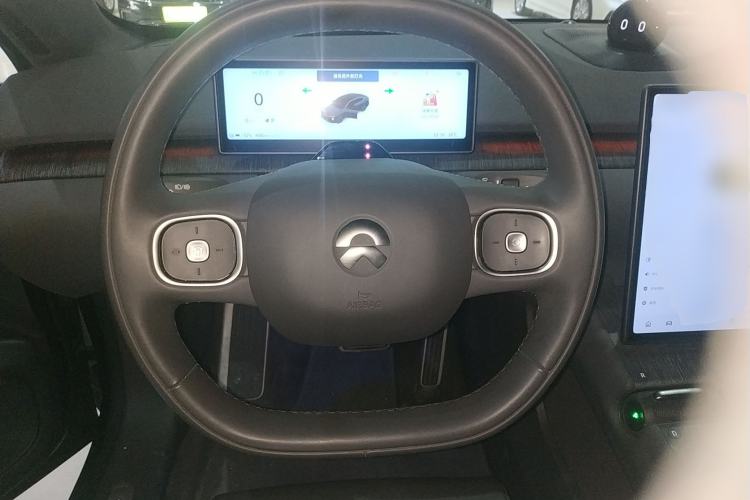 Used Nio ET7 2022 100kWh First Edition Steering Wheel