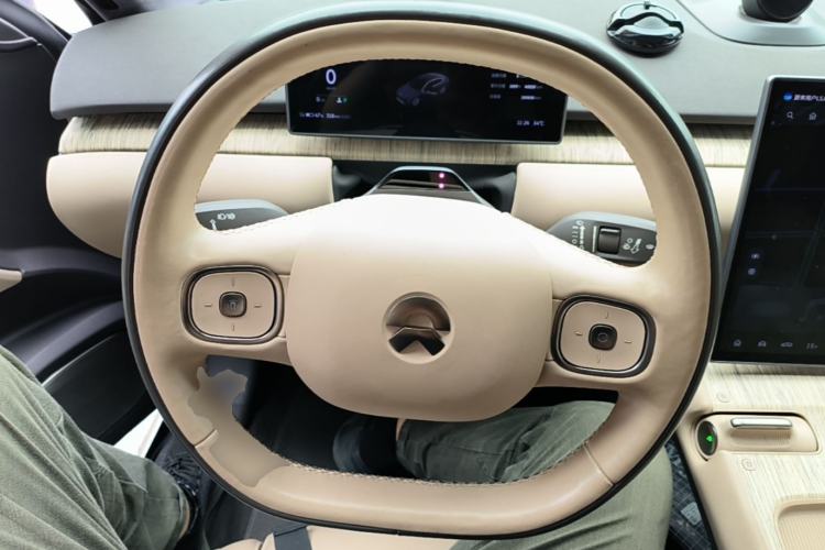 Used Nio ET7 2022 100kWh First Edition Steering Wheel