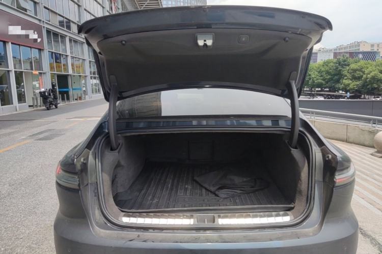 Used Nio ET7 2022 100kWh First Edition Trunk
