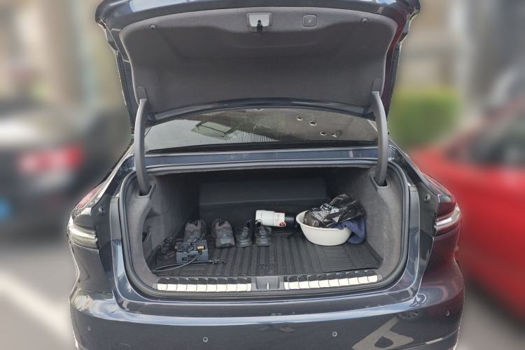 Used Nio ET7 2022 100kWh First Edition Trunk