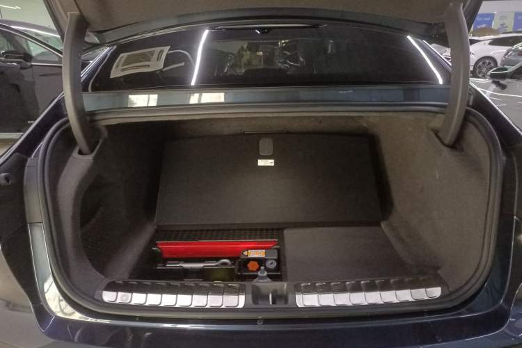 Used Nio ET7 2022 100kWh First Edition Trunk