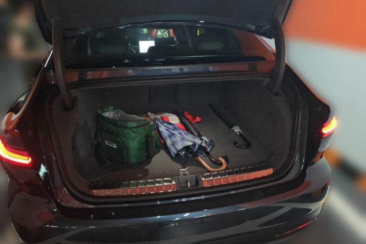 Used Nio ET7 2022 100 kWh Trunk